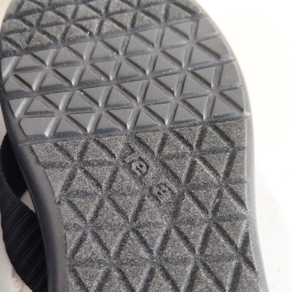 Teva Sandals Size 9 Voya Slip On Flip Flops Black Comfort Women Lightweight - Picture 11 of 11
